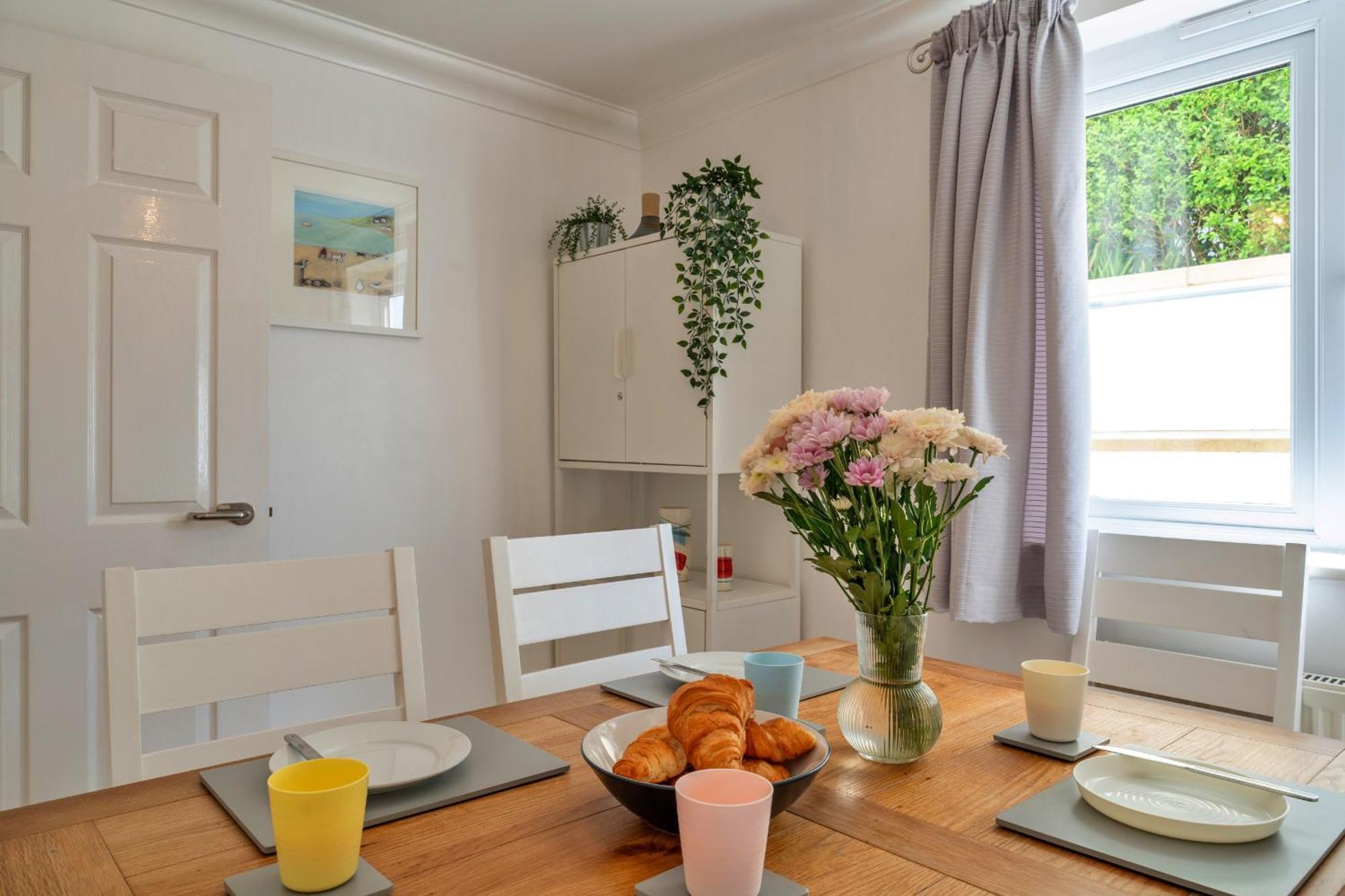 Finest Retreats - Blue Horizon Apartment เซนต์ไอฟส์ ภายนอก รูปภาพ